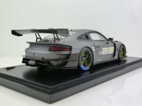 Porsche 911 (991) GT2 RS Clubsport 25