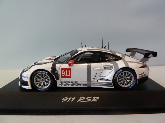Porsche 911 (991) RSR Porsche 911 (991) RSR