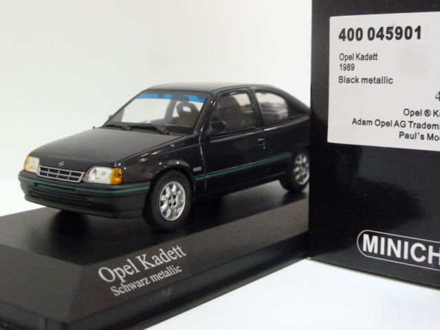 Opel E Black 1:43 400045901 schaalmodel / miniatuur Te koop
