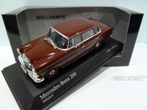 Mercedes-benz 200 (w110)