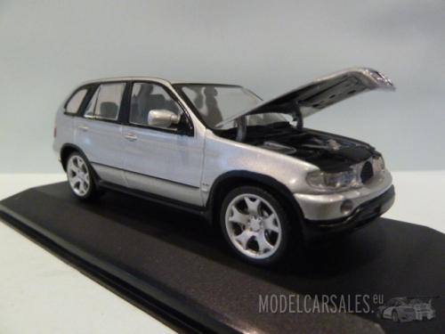 BMW X5 4.4i (e53)