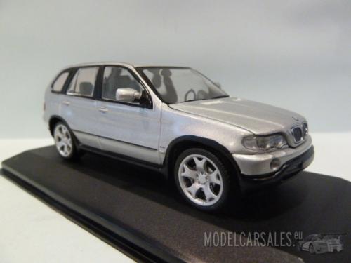 BMW X5 4.4i (e53)