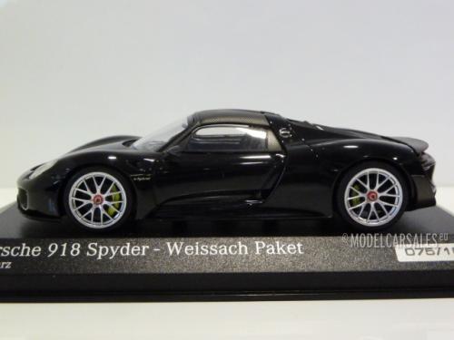 Porsche 918 Spyder Weissach Package