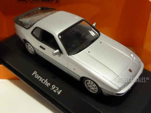 Porsche 924