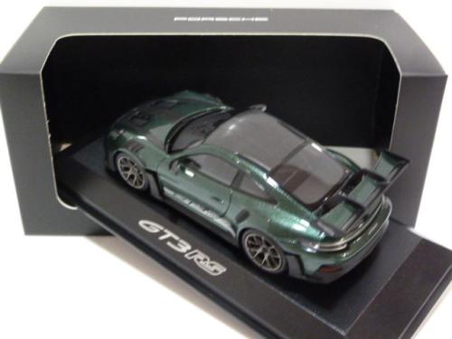 Porsche 911 (992) GT3 RS Weissach Package