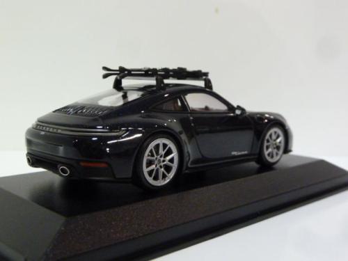 Porsche 911 (992.2) Carrera