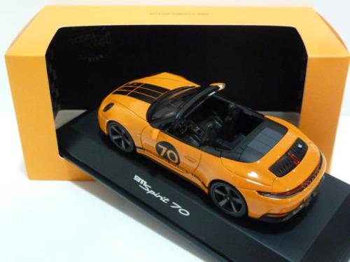 Porsche 911 (992.2) GTS Cabriolet Spirit 70 Porsche 911 (992.2) GTS Cabriolet Spirit 70