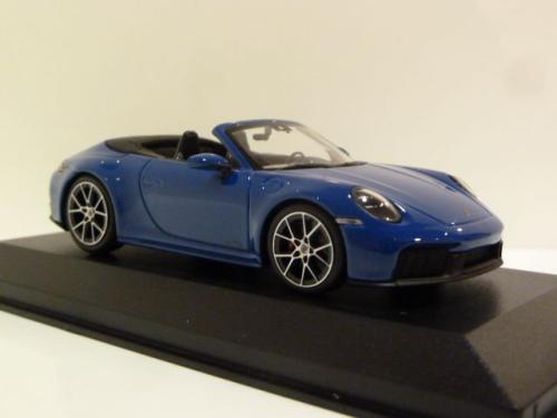 Porsche 911 (992.2) Carrera GTS Cabriolet Porsche 911 (992.2) Carrera GTS Cabriolet