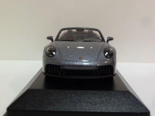 Porsche 911 (992.2) Carrera GTS Cabriolet Porsche 911 (992.2) Carrera GTS Cabriolet