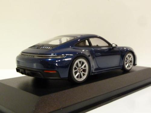 Porsche 911 (992.2) Carrera GTS Porsche 911 (992.2) Carrera GTS