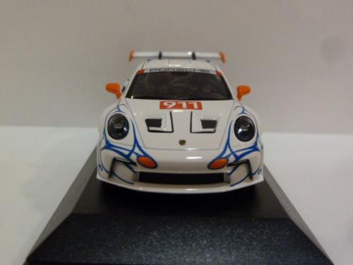 Porsche 911 (992) GT3 RS