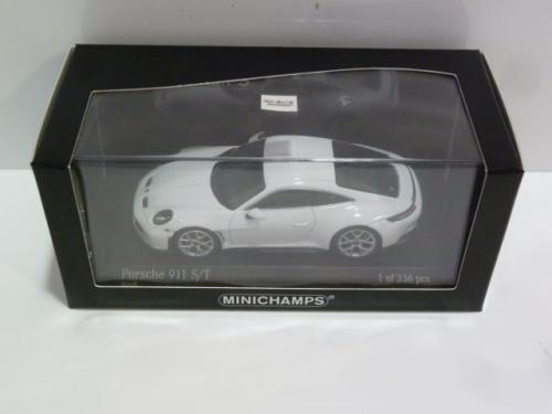 Porsche 911 (992.1) S/T Porsche 911 (992.1) S/T