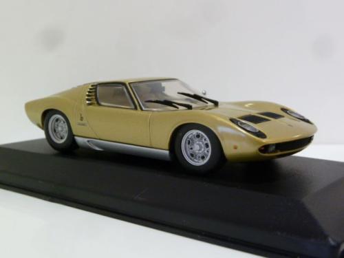 Lamborghini Miura