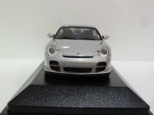 Porsche 911 (996.2) GT2