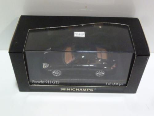 Porsche 911 (996) GT3 Porsche 911 (996) GT3