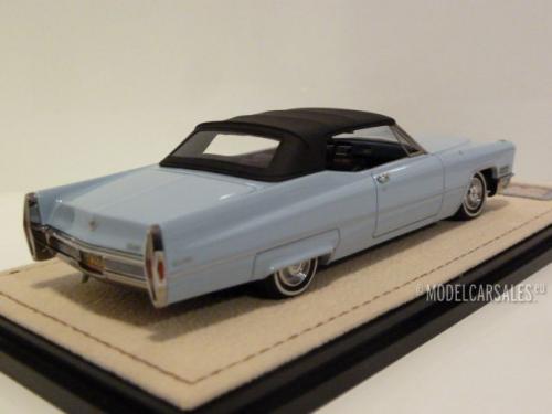 Cadillac DeVille Convertible (closed top)