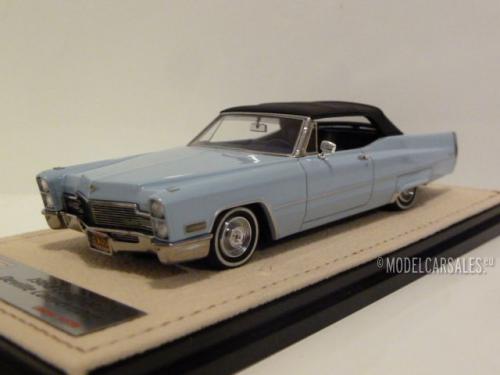 Cadillac DeVille Convertible (closed top)