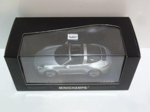 Porsche 911 (992) Targa 4S