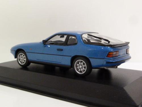 Porsche 924