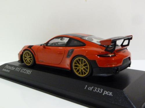 Porsche 911 (991.2) GT2 RS Weissach package